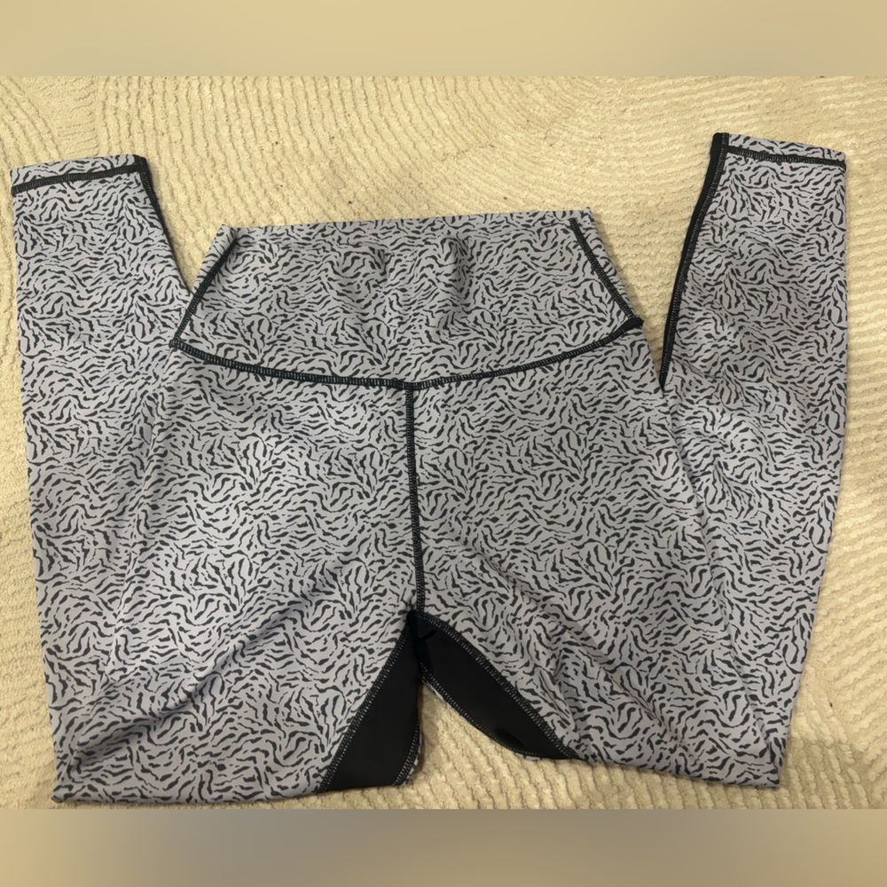 Allfenix legging and top set NEW - Picture 3 of 5